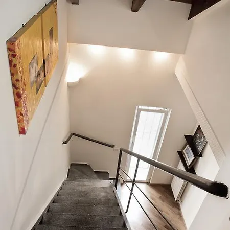 Al Villino Bruzza Oda ve Kahvaltı